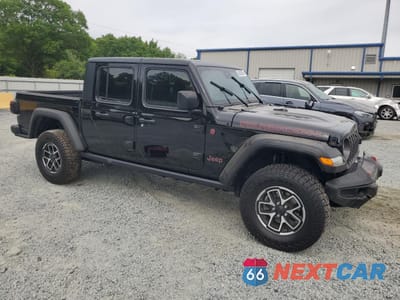 Czwarte zdjęcie samochodu z boku: 2024 JEEP GLADIATOR RUBICON VIN:1C6JJTBG3RL104773 - miniatura