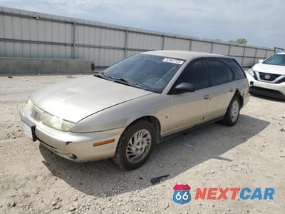 1999 SATURN SW2 1G8ZK8271XZ364731 - główne zdjęcie licytacji z USA - miniatura