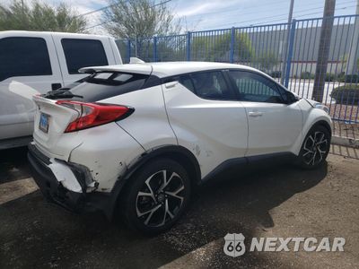 Trzecie zdjęcie samochodu z tyłu: 2018 TOYOTA C-HR XLE VIN:NMTKHMBX5JR042017 - miniatura