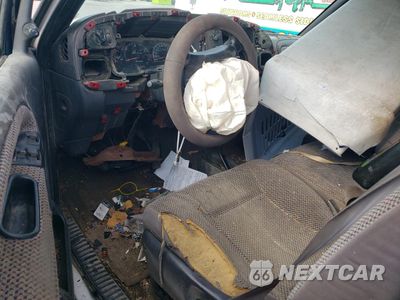 Zdjęcie 8 z 12 samochodu: 2000 DODGE RAM 2500 VIN:3B7KF2362YG113457 - miniatura