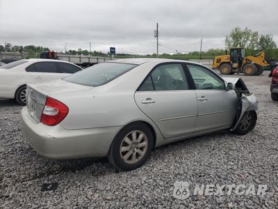 Trzecie zdjęcie samochodu z tyłu: 2003 TOYOTA CAMRY LE VIN:4T1BF30K53U552094 - miniatura