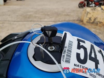 Zdjęcie 8 z 9 samochodu: 2020 KAWASAKI ZR900 F VIN:ML5ZRDF1XLDA39483 - miniatura
