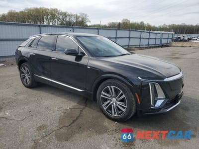 Czwarte zdjęcie samochodu z boku: 2023 CADILLAC LYRIQ LUXURY VIN:1GYKPPRLXPZ002963 - miniatura