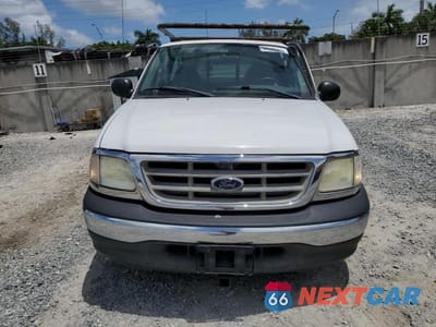 Piąte zdjęcie samochodu w środku: 2003 FORD F150 VIN:2FTRF17W03CA55647 - miniatura