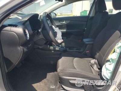 Zdjęcie 7 z 13 samochodu: 2020 KIA FORTE FE VIN:3KPF24AD8LE142637 - miniatura