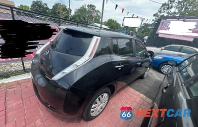 Czwarte zdjęcie samochodu z boku: 2013 NISSAN LEAF S VIN:1N4AZ0CP7DC416463 - miniatura