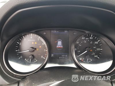 Zdjęcie 9 z 16 samochodu: 2018 NISSAN ROGUE S VIN:JN8AT2MT6JW460410 - miniatura