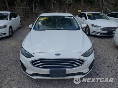 Piąte zdjęcie samochodu w środku: 2019 FORD FUSION SE VIN:3FA6P0LU1KR124842 - miniatura