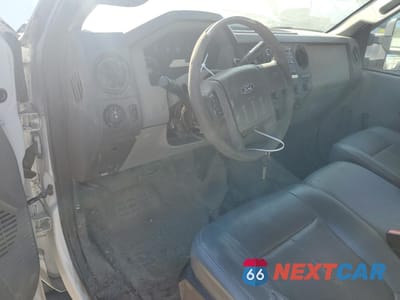 Zdjęcie 8 z 13 samochodu: 2011 FORD F550 SUPER DUTY VIN:1FDUF5HT6BEB72661 - miniatura