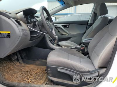Zdjęcie 7 z 12 samochodu: 2015 HYUNDAI ELANTRA SE VIN:5NPDH4AE1FH641150 - miniatura
