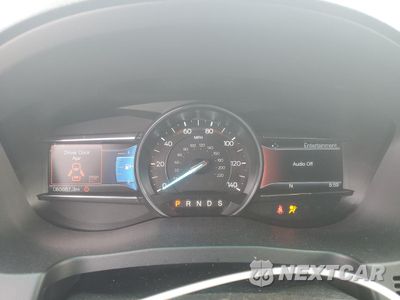 Zdjęcie 9 z 14 samochodu: 2017 FORD EXPLORER LIMITED VIN:1FM5K8F84HGA75679 - miniatura