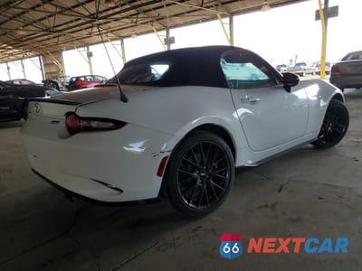 Trzecie zdjęcie samochodu z tyłu: 2017 MAZDA MX-5 MIATA CLUB VIN:JM1NDAC74H0121344 - miniatura