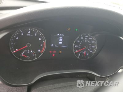 Zdjęcie 9 z 12 samochodu: 2019 KIA OPTIMA LX VIN:5XXGT4L33KG297477 - miniatura