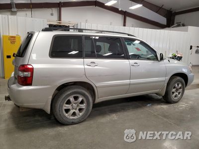 Trzecie zdjęcie samochodu z tyłu: 2004 TOYOTA HIGHLANDER VIN:JTEHD21A540030865 - miniatura