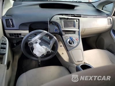 Zdjęcie 8 z 15 samochodu: 2015 TOYOTA PRIUS VIN:JTDKN3DU2F1961999 - miniatura