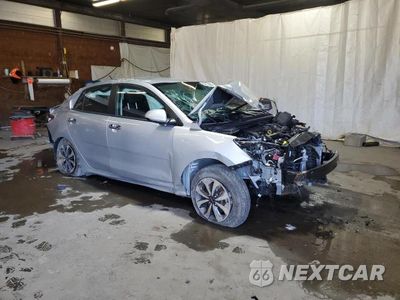 Czwarte zdjęcie samochodu z boku: 2023 KIA RIO S VIN:3KPA24AD4PE578708 - miniatura