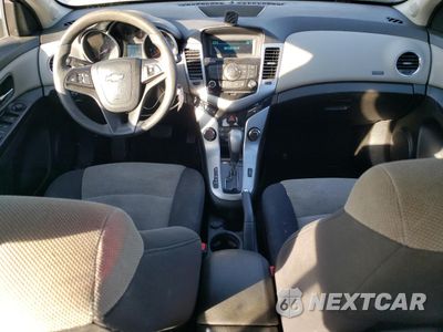 Zdjęcie 8 z 12 samochodu: 2013 CHEVROLET CRUZE LS VIN:1G1PA5SH6D7222883 - miniatura