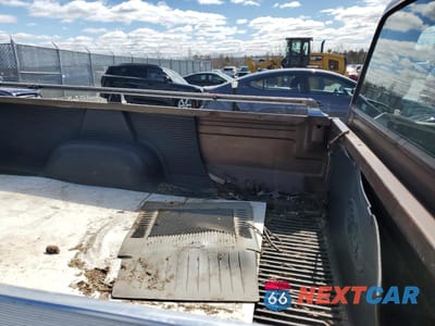 Zdjęcie 10 z 13 samochodu: 1992 FORD F150 VIN:2FTDF15Y1NCA98976 - miniatura