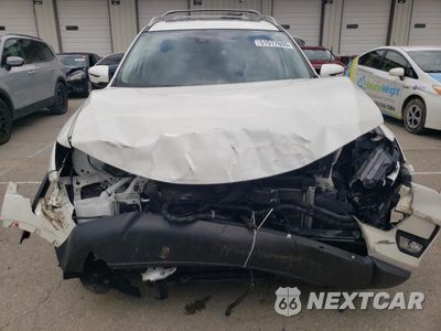 Piąte zdjęcie samochodu w środku: 2017 NISSAN ROGUE S VIN:5N1AT2MTXHC872560 - miniatura