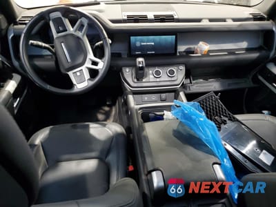 Zdjęcie 8 z 12 samochodu: 2023 LAND ROVER DEFENDER 1 VIN:SALEPEEU5P2172395 - miniatura