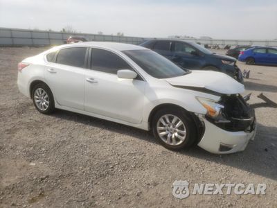 Czwarte zdjęcie samochodu z boku: 2014 NISSAN ALTIMA 2.5 VIN:1N4AL3AP3EC102168 - miniatura