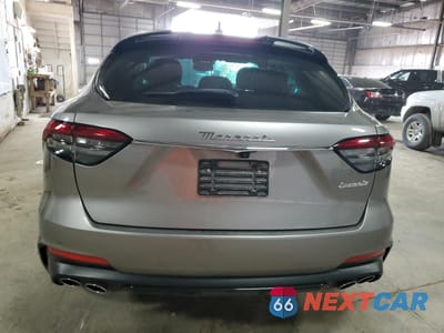 Zdjęcie 6 z 13 samochodu: 2022 MASERATI LEVANTE MODENA VIN:ZN661YUM6NX390571 - miniatura