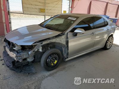 2020 TOYOTA CAMRY XLE 4T1F31AK8LU017614 - główne zdjęcie licytacji z USA - miniatura