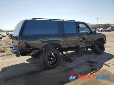 Trzecie zdjęcie samochodu z tyłu: 1997 CHEVROLET TAHOE K1500 VIN:1GNEK13R1VJ415529 - miniatura