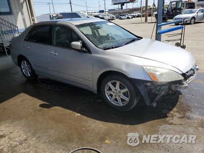 Czwarte zdjęcie samochodu z boku: 2003 HONDA ACCORD EX VIN:1HGCM66503A071853 - miniatura