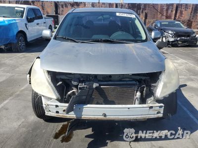 Piąte zdjęcie samochodu w środku: 2013 NISSAN VERSA S VIN:3N1CN7AP8DL886678 - miniatura