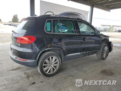 Trzecie zdjęcie samochodu z tyłu: 2013 VOLKSWAGEN TIGUAN S VIN:WVGBV3AX4DW063270 - miniatura