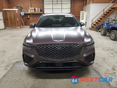 Piąte zdjęcie samochodu w środku: 2022 GENESIS GV70 BASE VIN:KMUMCDTC5NU043476 - miniatura