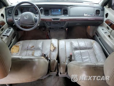 Zdjęcie 8 z 14 samochodu: 2003 MERCURY GRAND MARQUIS LS VIN:2MEFM75W53X606029 - miniatura