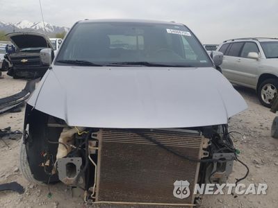 Piąte zdjęcie samochodu w środku: 2018 DODGE GRAND CARAVAN SE VIN:2C4RDGBG1JR184225 - miniatura