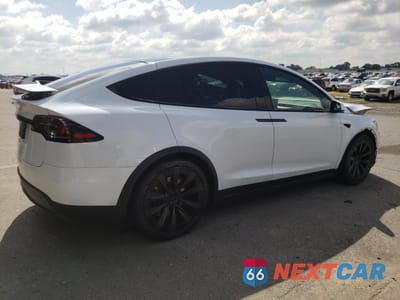 Trzecie zdjęcie samochodu z tyłu: 2023 TESLA MODEL X VIN:7SAXCBE55PF382241 - miniatura