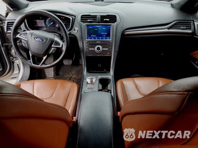 Zdjęcie 8 z 13 samochodu: 2020 FORD FUSION TITANIUM VIN:3FA6P0K98LR127784 - miniatura