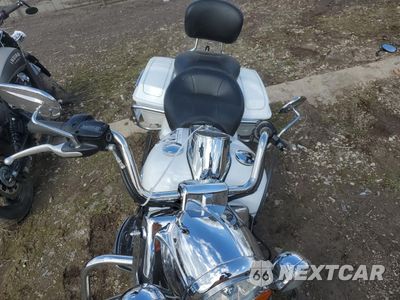 Piąte zdjęcie samochodu w środku: 2012 HARLEY-DAVIDSON FLHRC ROAD KING CLASSIC VIN:1HD1FRM16CB676499 - miniatura