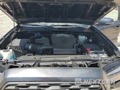 Zdjęcie 13 z 15 samochodu: 2020 TOYOTA TACOMA DOUBLE CAB VIN:3TYCZ5AN5LT003864 - miniatura