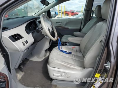 Zdjęcie 7 z 15 samochodu: 2012 TOYOTA SIENNA XLE VIN:5TDYK3DC4CS267856 - miniatura