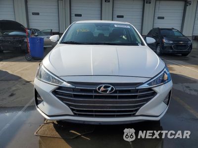 Piąte zdjęcie samochodu w środku: 2020 HYUNDAI ELANTRA SE VIN:5NPD74LF1LH515133 - miniatura