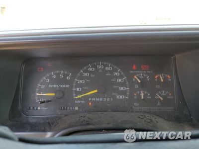 Zdjęcie 9 z 12 samochodu: 1997 CHEVROLET GMT-400 K1500 VIN:2GCEK19R6V1125068 - miniatura