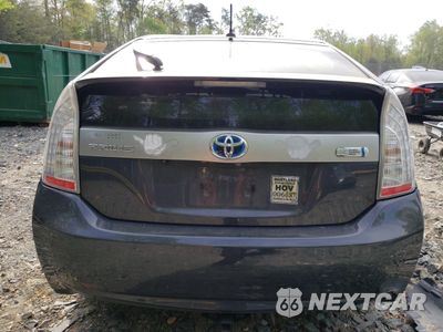 Zdjęcie 6 z 12 samochodu: 2013 TOYOTA PRIUS PLUG-IN VIN:JTDKN3DP5D3036032 - miniatura