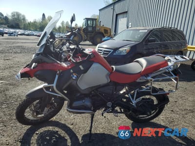 Trzecie zdjęcie samochodu z tyłu: 2017 BMW R1200 GS ADVENTURE VIN:WB10A1208HZ897637 - miniatura