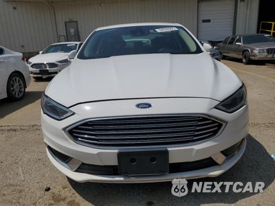 Piąte zdjęcie samochodu w środku: 2018 FORD FUSION SE HYBRID VIN:3FA6P0LU7JR118848 - miniatura