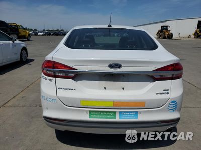 Zdjęcie 6 z 13 samochodu: 2017 FORD FUSION SE HYBRID VIN:3FA6P0LU0HR408892 - miniatura