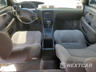 Zdjęcie 8 z 12 samochodu: 2000 TOYOTA CAMRY CE VIN:JT2BG22K7Y0476345 - miniatura