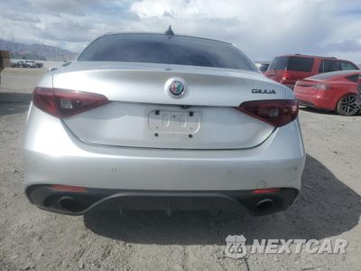 Zdjęcie 6 z 15 samochodu: 2019 ALFA ROMEO GIULIA TI VIN:ZARFAMBN3K7612684 - miniatura