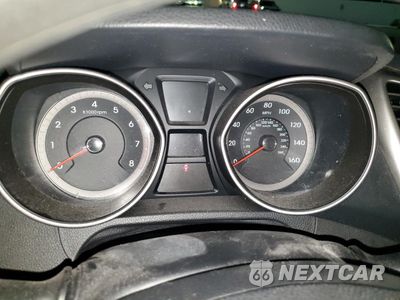 Zdjęcie 9 z 12 samochodu: 2013 HYUNDAI ELANTRA GT VIN:KMHD35LE1DU087849 - miniatura