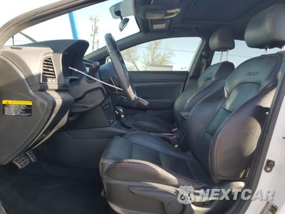 Zdjęcie 7 z 15 samochodu: 2018 HYUNDAI ELANTRA SPORT VIN:KMHD04LBXJU510996 - miniatura