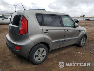Trzecie zdjęcie samochodu z tyłu: 2013 KIA SOUL VIN:KNDJT2A53D7596512 - miniatura